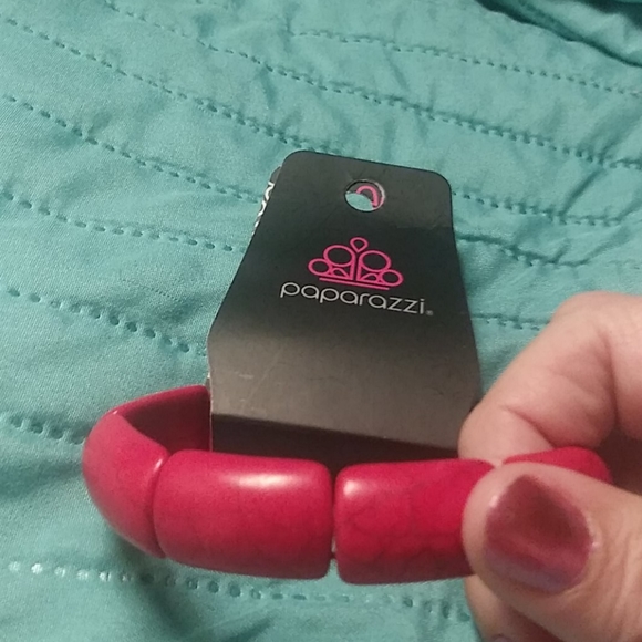 Bracelets - Picture 6 of 7